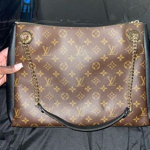 Louis Vuitton Classic Tote.
